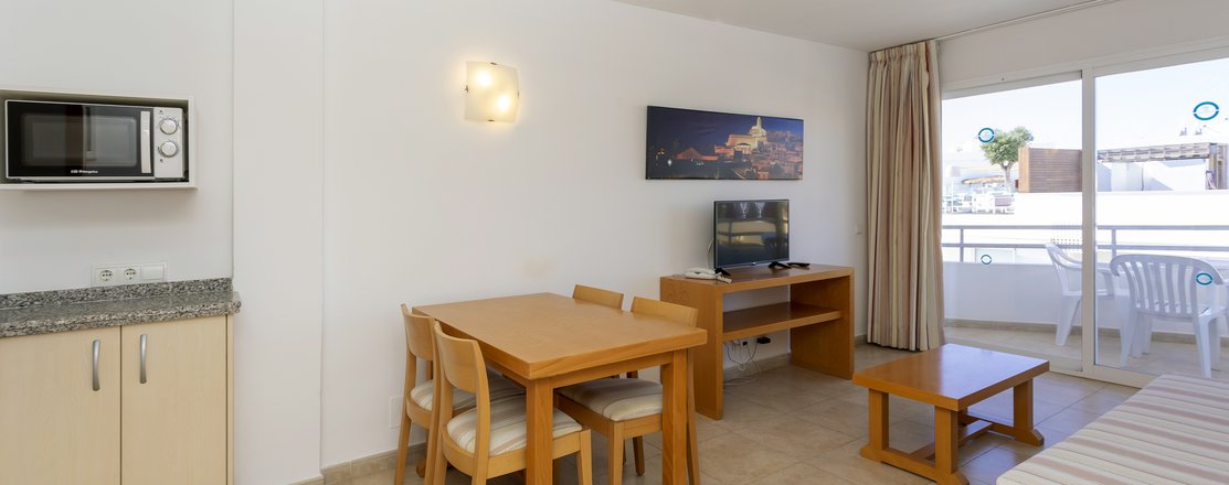 Two bedroom Apartment 2-5 persons-16