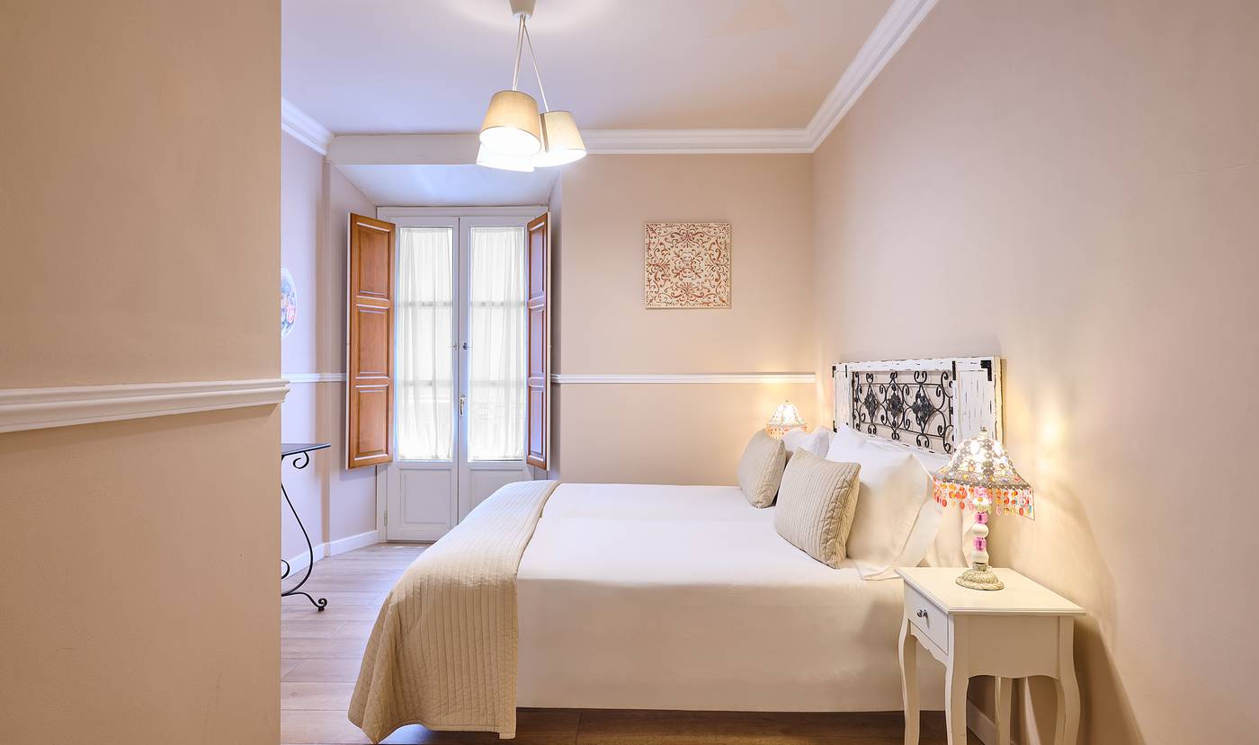 room image 2