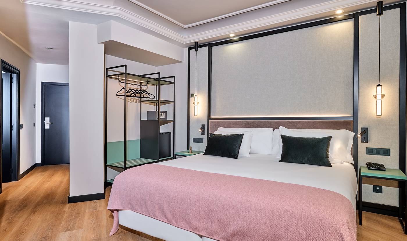 room image 1