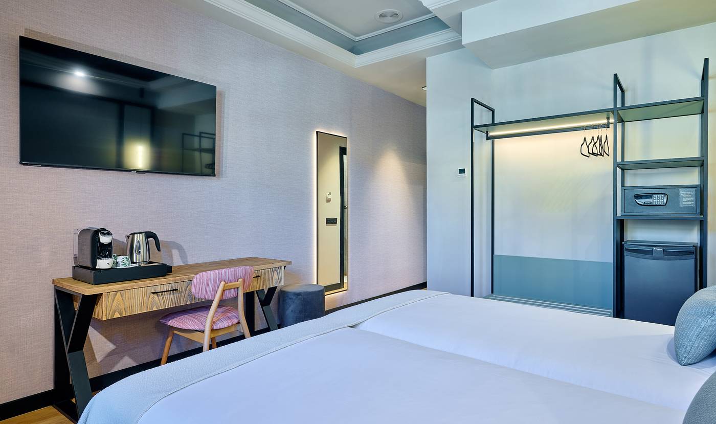 room image 3