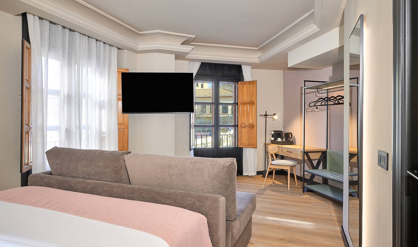 room image 2
