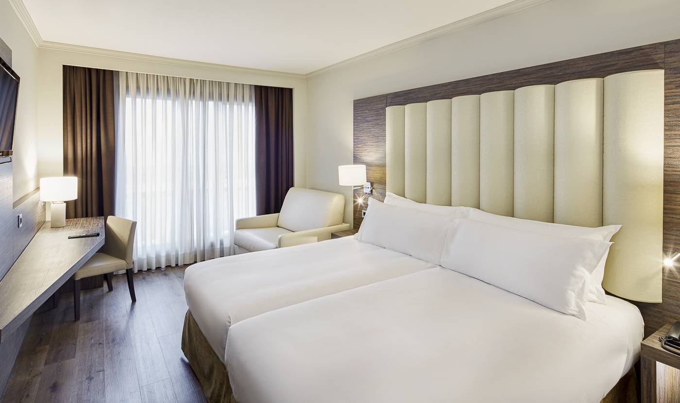 room image 1