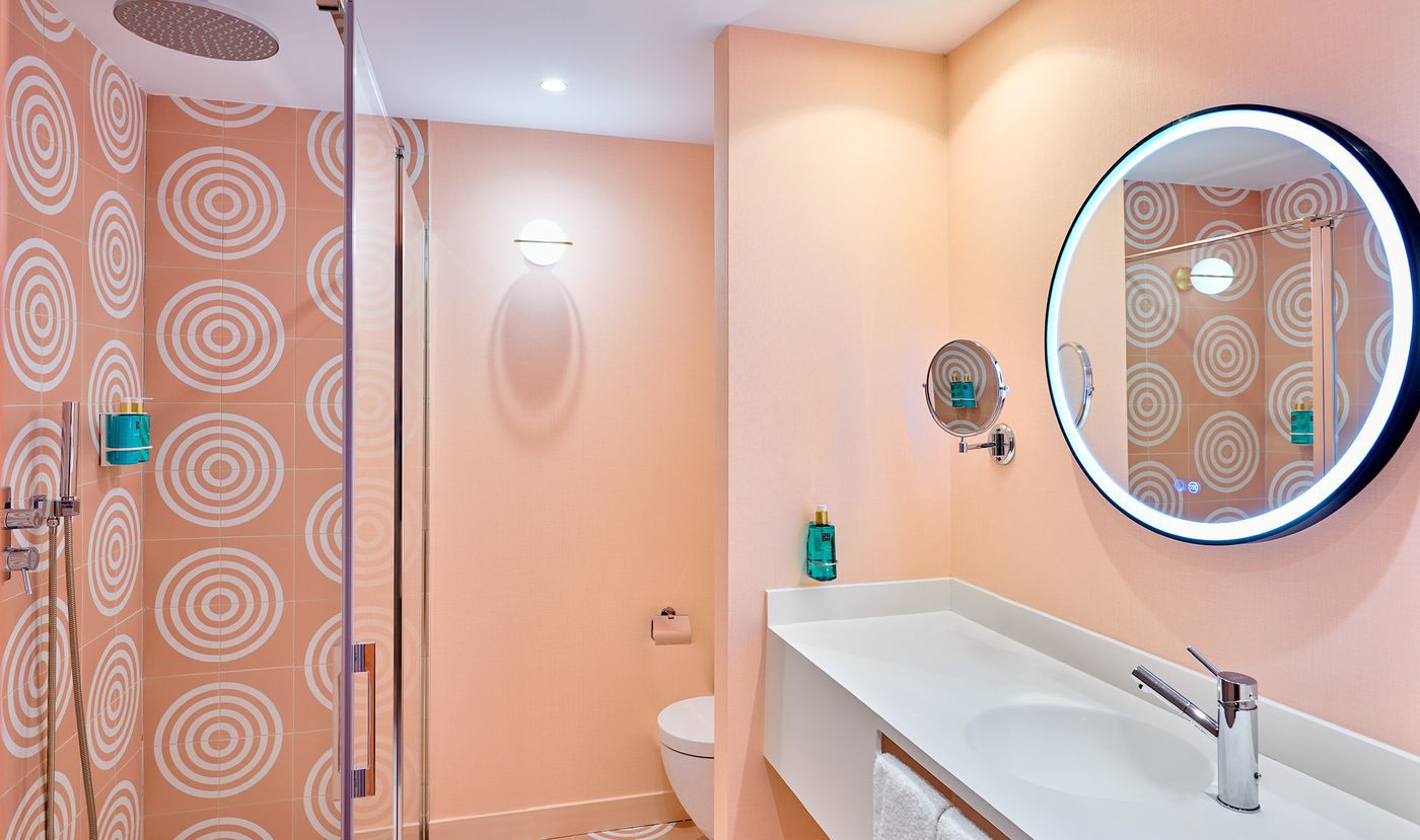 room image 3