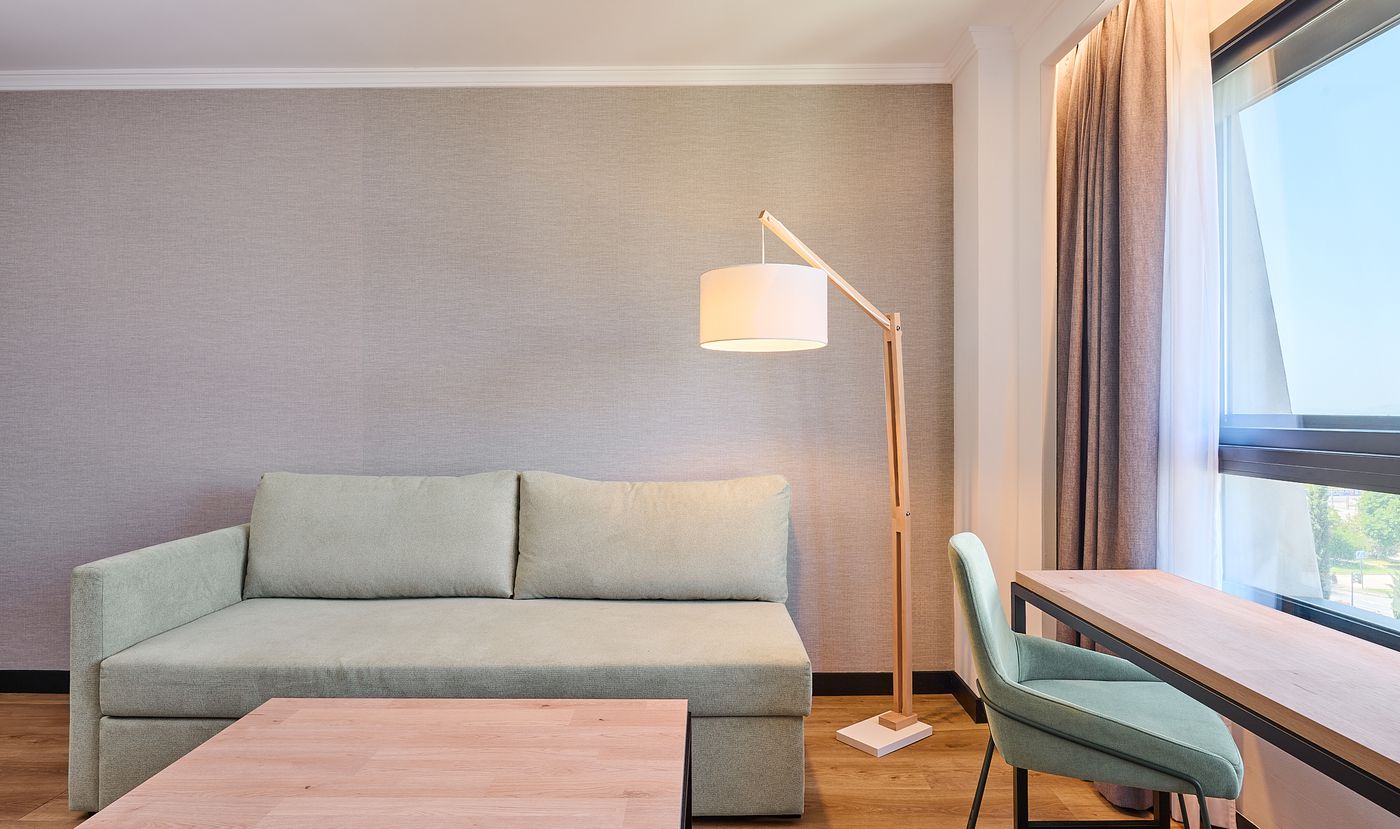 room image 1