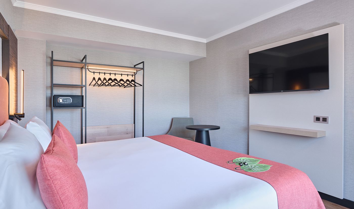 room image 3