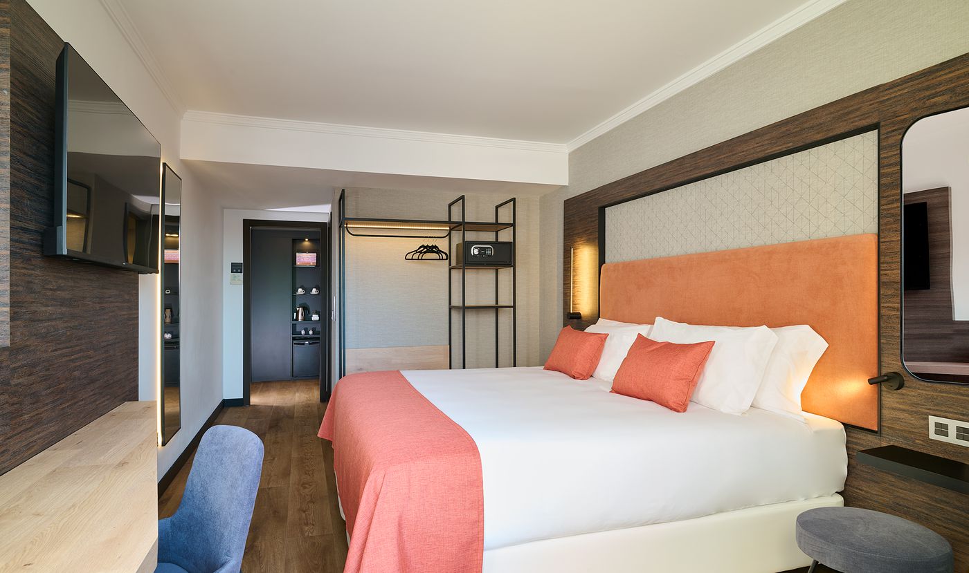 room image 2