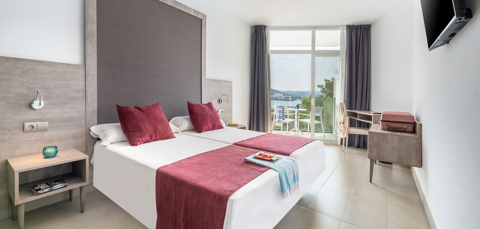 Room image Superior Sea View twin room