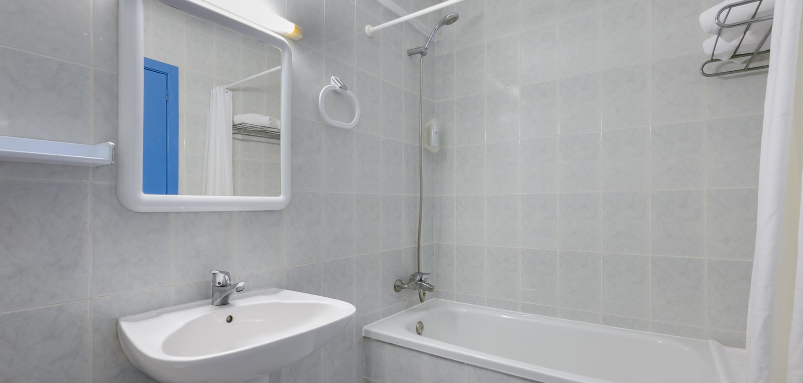 Room image Casual Studio en uitzicht op zee