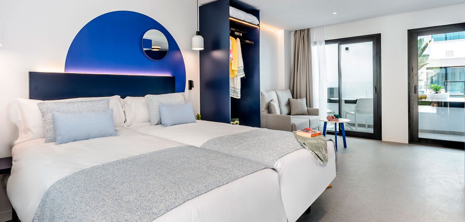 Room image Grote Studio met uitzicht op het zwembad