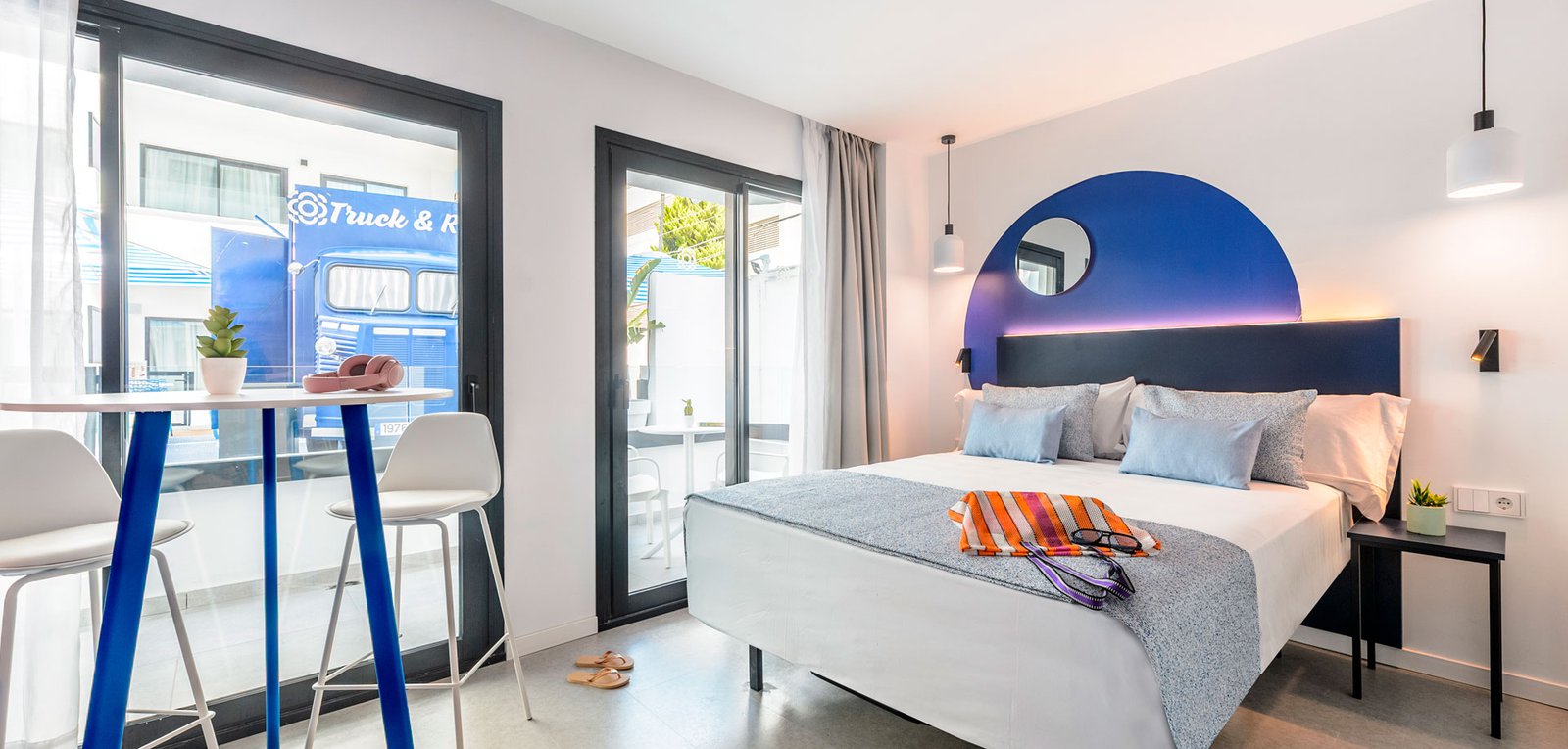 Room image Studio met uitzicht op het zwembad