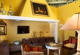 Junior Suite Room