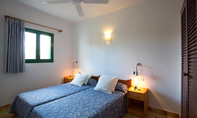https://images.neobookings.com/hotels/formentera/punta-rasa/rooms/apartment-a-014q8ek24p.jpg?width=600&height=400