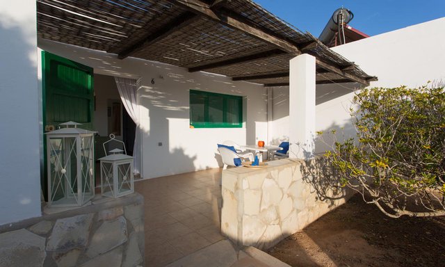 https://images.neobookings.com/hotels/formentera/punta-rasa/rooms/family-apartment-q543501w63.jpg?width=600&height=400