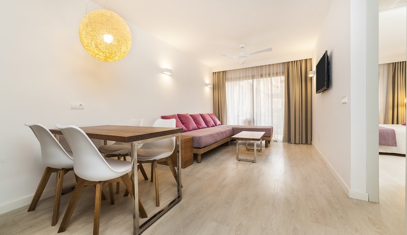 Sea View Family Suite-5