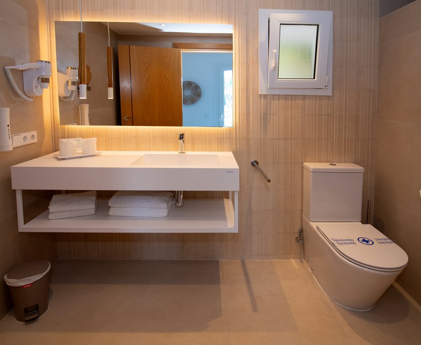 room image 4