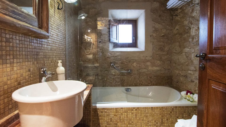 Can Lluc - Boutique Country Hotel & Villas