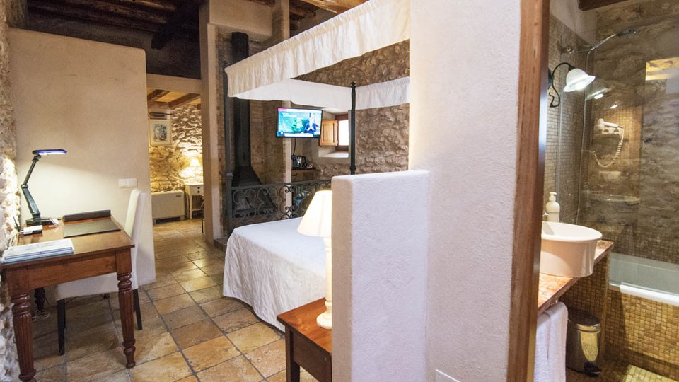 Can Lluc - Boutique Country Hotel & Villas