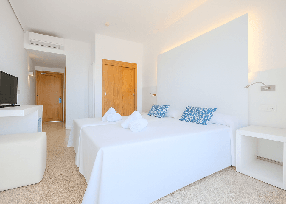 Images from Rooms 4