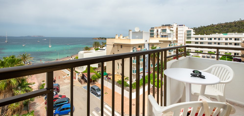 Room image Studio with Sea View (2 pax)