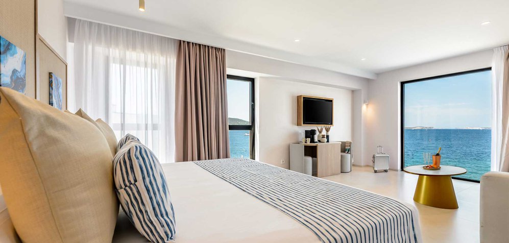 Room image Sea View Suite