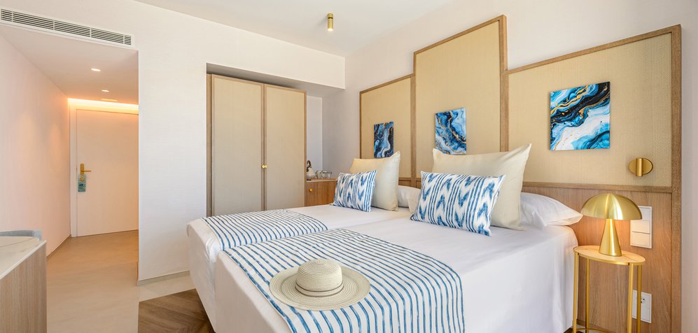 Room image Terrace Sea View Twin