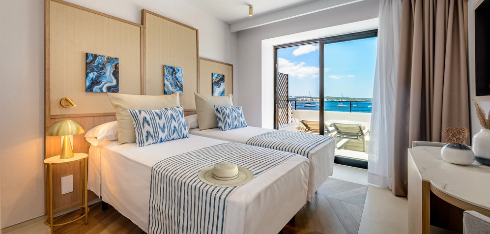 Room image Terrace Sea View Twin