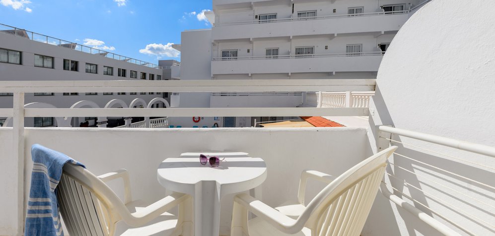 Room image Casual Studio (2 pax)