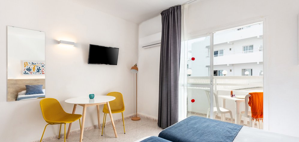 Room image Studio en uitzicht op zee