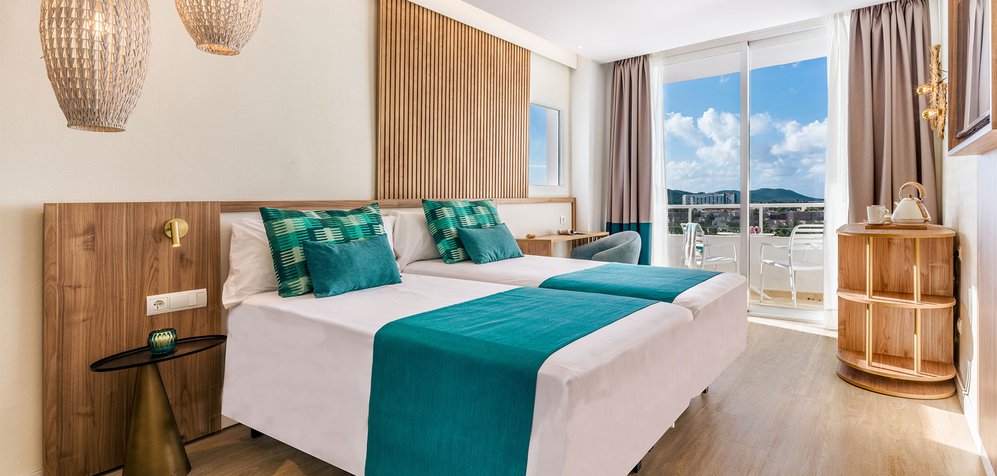 Room image Habitación Twin Superior vista mar (2 pax)