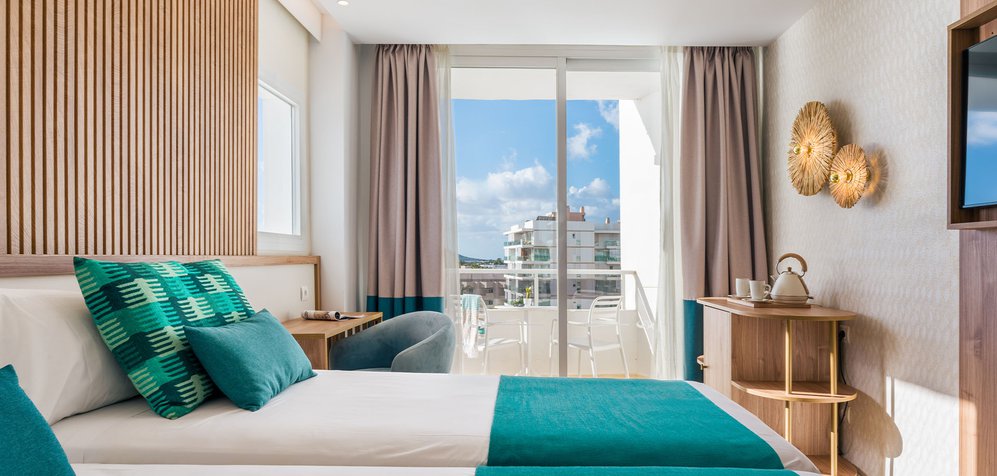 Room image Habitación Twin Superior vista mar (2 pax)