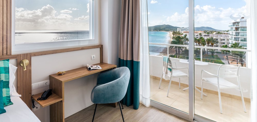 Room image Habitación Twin Superior vista mar (2 pax)