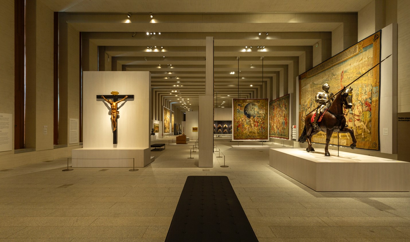 Imagen: https://images.neobookings.com/cms/umusic-hotels.com/section/a-new-cultural-landmark-in-madrid/pics/a-new-cultural-landmark-in-madrid-60e94myln9.jpeg