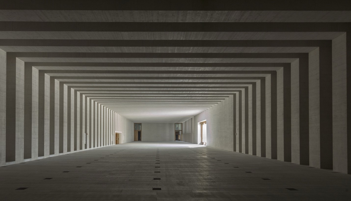 Imagen: https://images.neobookings.com/cms/umusic-hotels.com/section/a-new-cultural-landmark-in-madrid/pics/a-new-cultural-landmark-in-madrid-6ow04r6er8.jpeg
