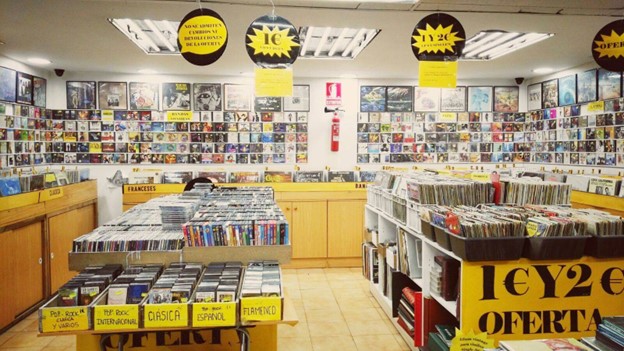 Imagen: https://images.neobookings.com/cms/umusic-hotels.com/section/a-vinyl-walking-tour-from-umusic-hotel-madrid/pics/a-vinyl-walking-tour-from-umusic-hotel-madrid-6ze3342exp.jpeg